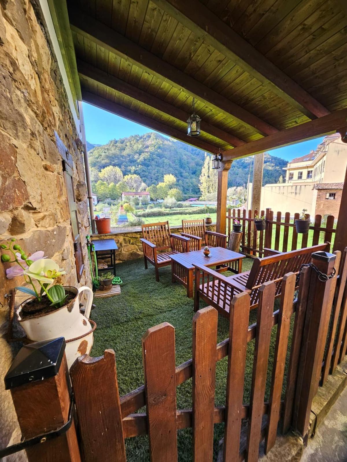Casita Con Encanto Collanzo Εξωτερικό φωτογραφία